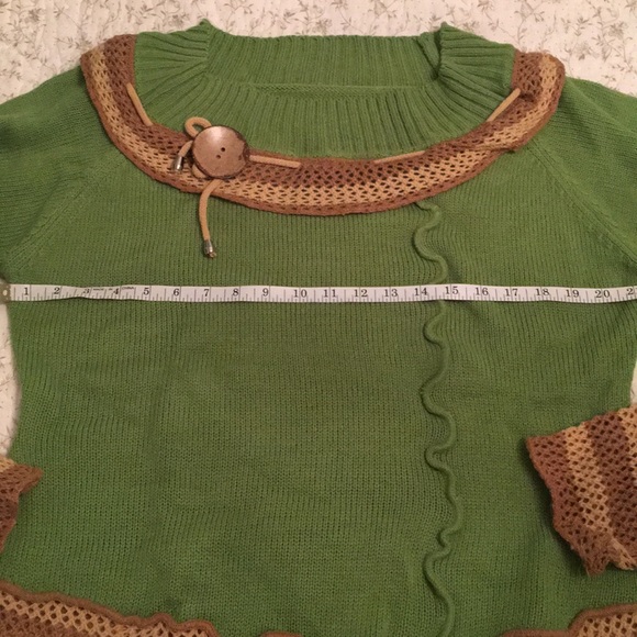 Gorgeous knitted top - Picture 3 of 4